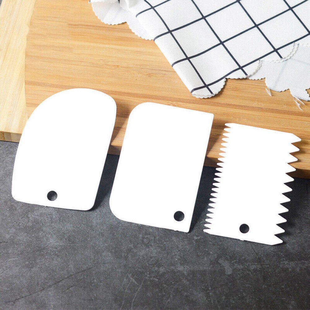 cake-scraper-smoother-comb-set-of-3-1-1000x1000-1.jpg